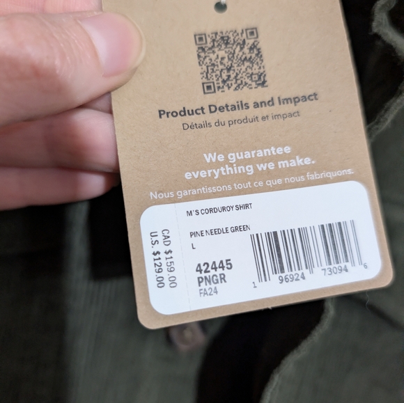 Patagonia Men’s Size Large Pine Needle Green Long Sleeve Corduroy Button Shirt - Picture 4 of 7